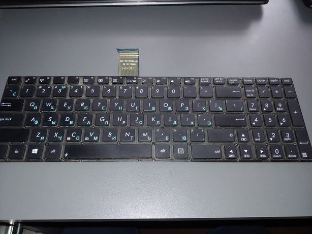 Продам на запчастини клавіатуру до ноутбука ASUS x550cc