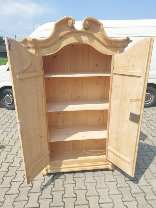 Meble bawarskie sofa szafa