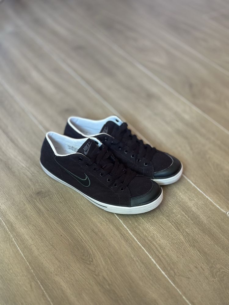 Кросівки nike capri cnvs