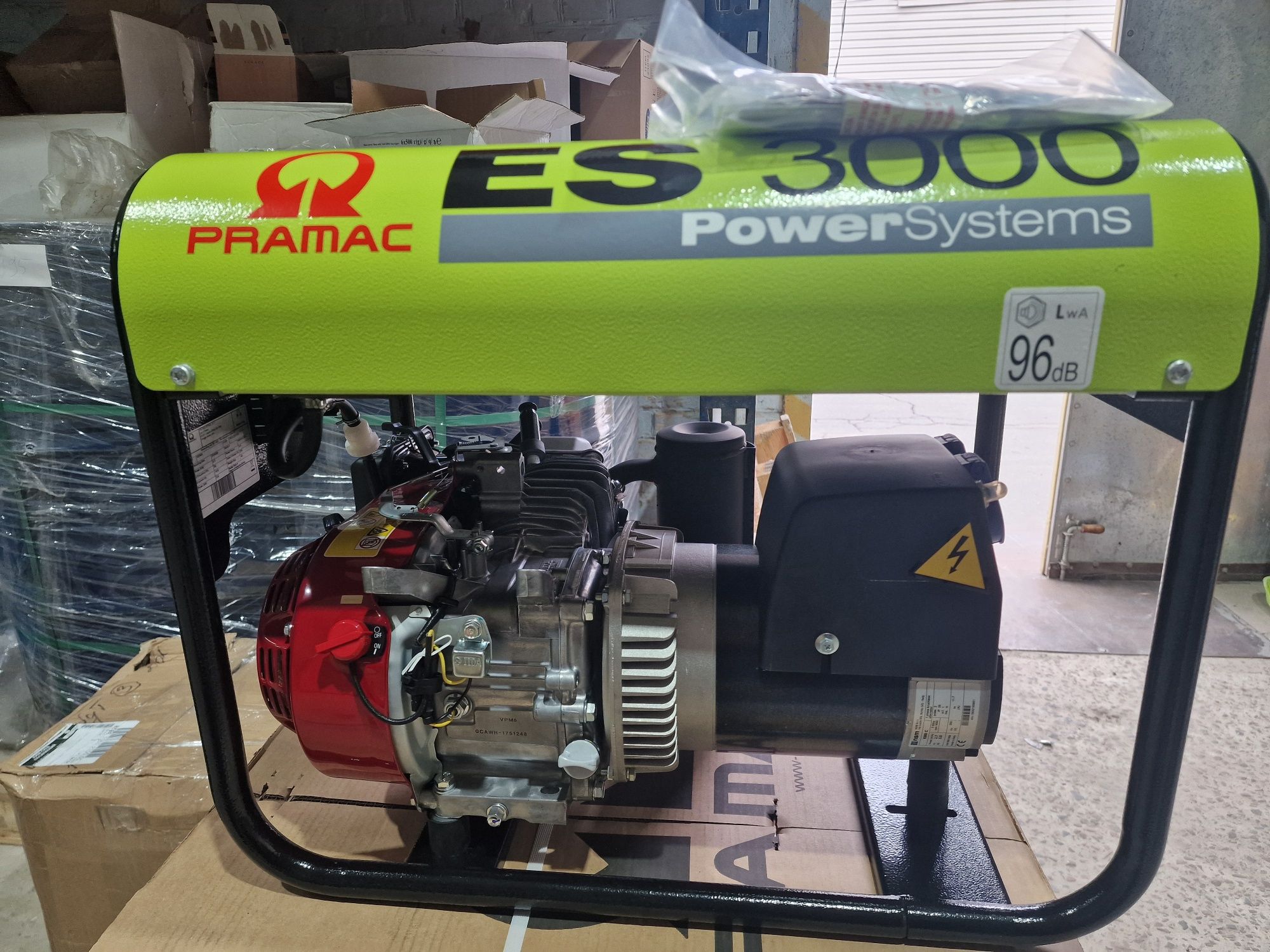 Бензиновий генератор Pramac ES3000 2.2/2.6 кВт