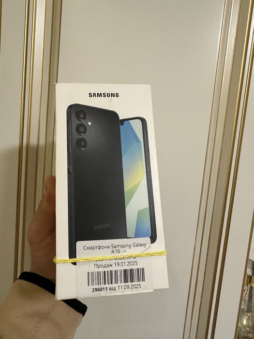 Продам Samsung A16 8/256