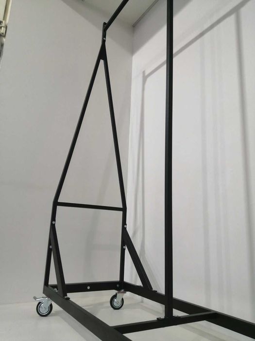 Вішалка для показів моди (з роліками) Тип - РЕЙЛ, Стиль - Лофт.