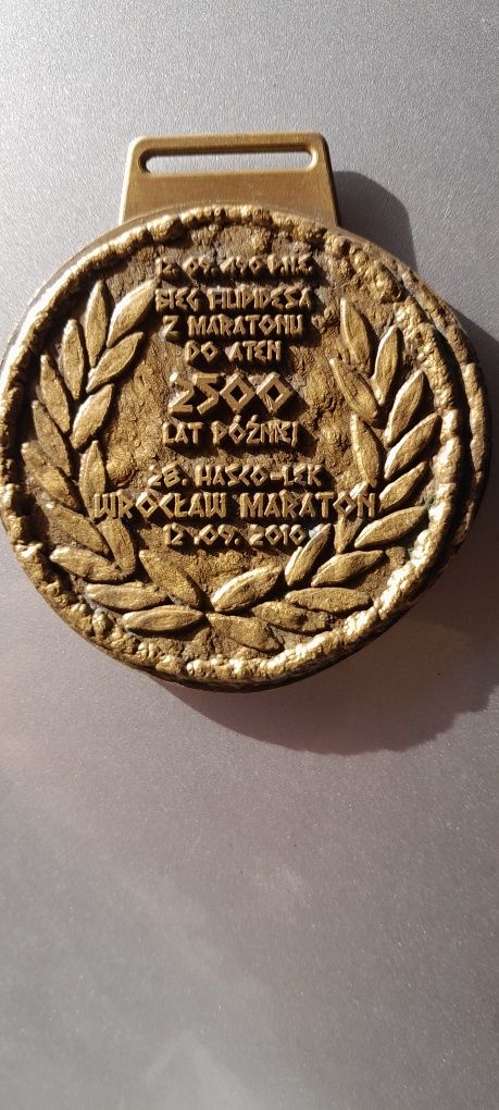 Pamiątkowy medal maraton Wrocław 2010