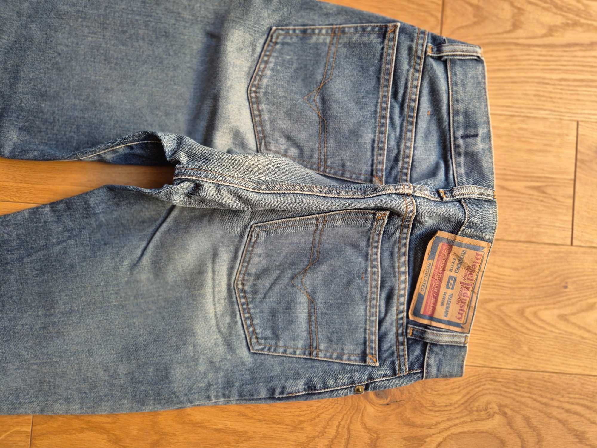 Spodnie jeansowe Diesel  damskie
