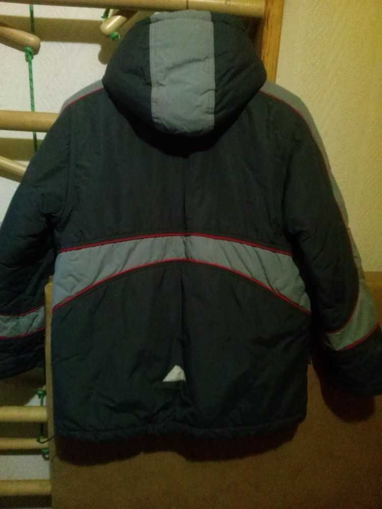 курточка зимова 150-160