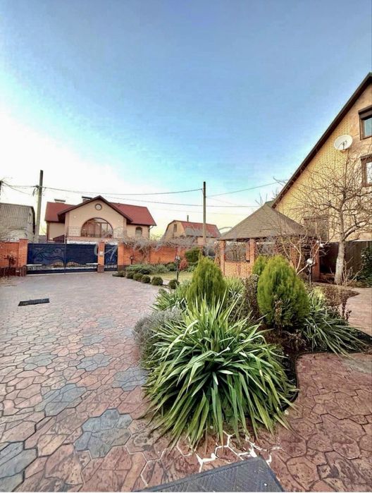 Оренда будинку 170кв.м, газове опалення.На березiДнiпра.Осокорки