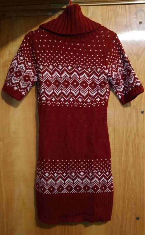 Czerwony świąteczny długi sweter sukienka gruby ciepły wzorki