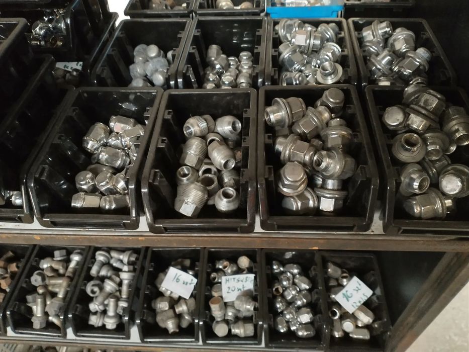 Śruby kół Legnica Nakrętki ALU-RAD M12x1,5 M12x1,25 M14x1,5 M14x1,25 do felg stalowych aluminiowych VW Ford Toyota Opel BMW Peugeot KIA Honda Audi Seat Renault Mitsubishi Mercedes Nissan