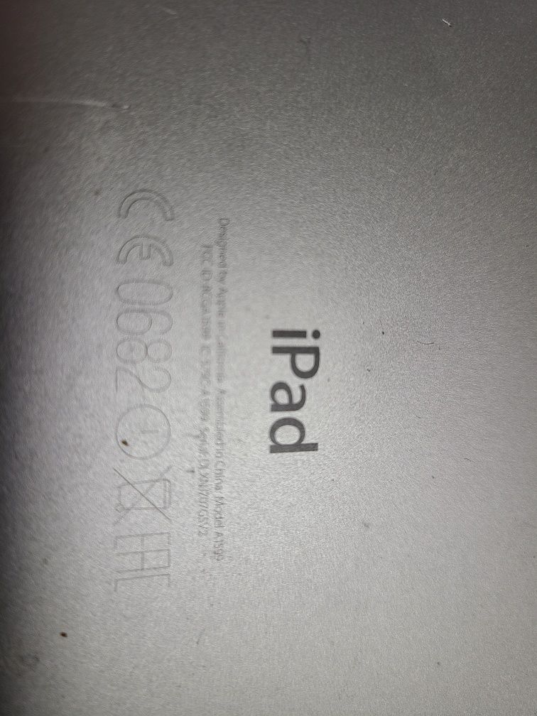 IPad Mini 3. I cloud чистий.