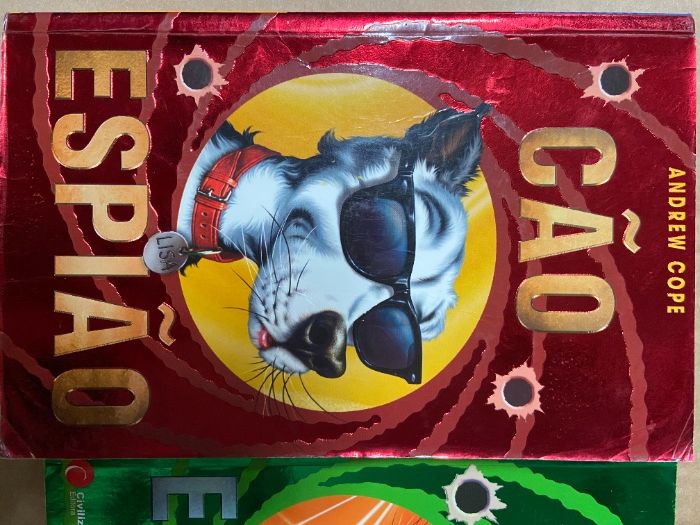 Cão Espião - Vários títulos