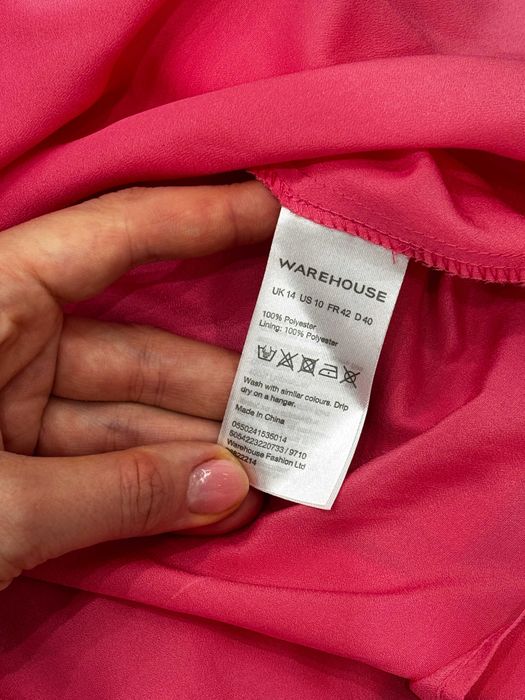 Вишукане рожеве плаття в плісіровку на бретелях плиссе розовое