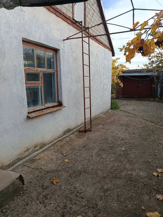 Продам 3 кімн будинок з газом,17 сот,Радсад,Миколаївська область