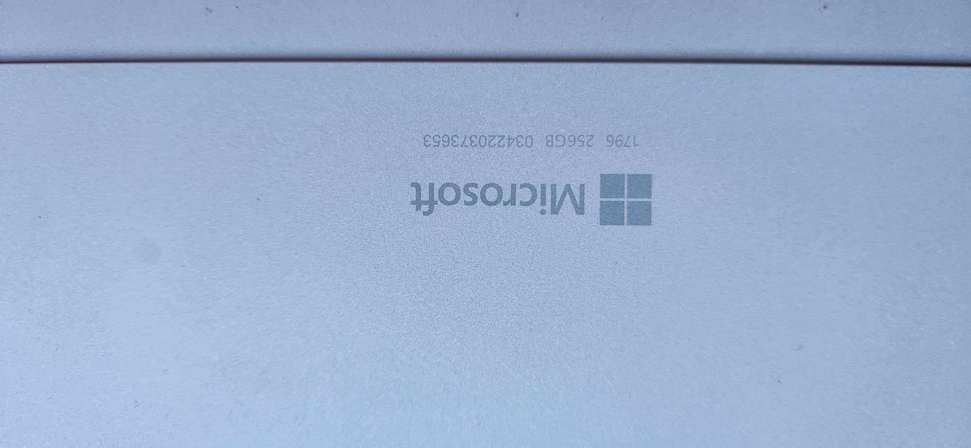 Microsoft surface pro 5 i5 256gb + чохол клавіатура