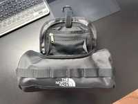 Зручна сумка косметичка TNF The North Face Bc Travel Canister чорна
