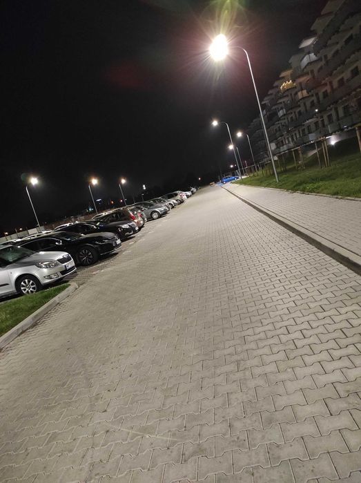 Miejsce parkingowe na zewnątrz w Płocku przy ulicy Granicznej 47-49