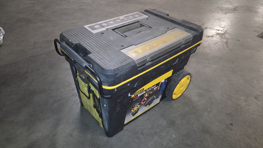 Skrzynka narzędziowa Stanley ProMobile Tool Chest (skrzynia, wózek)