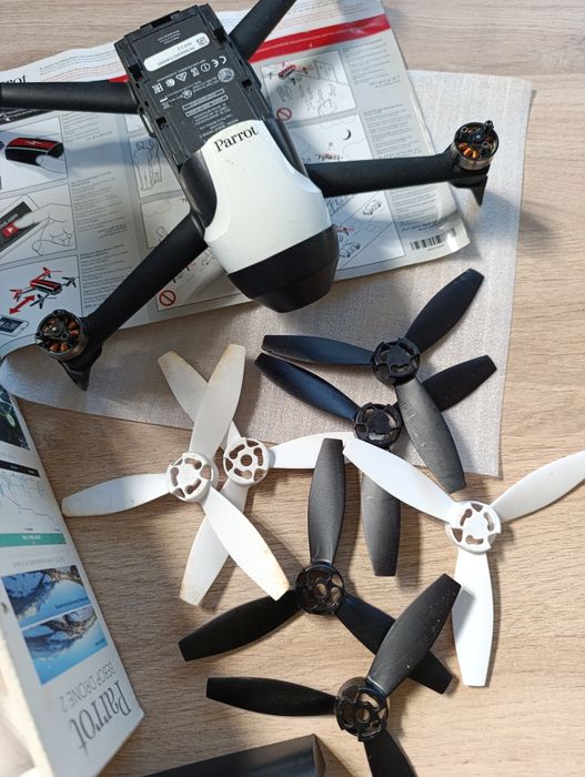 Drone Parrot BEBOP 2