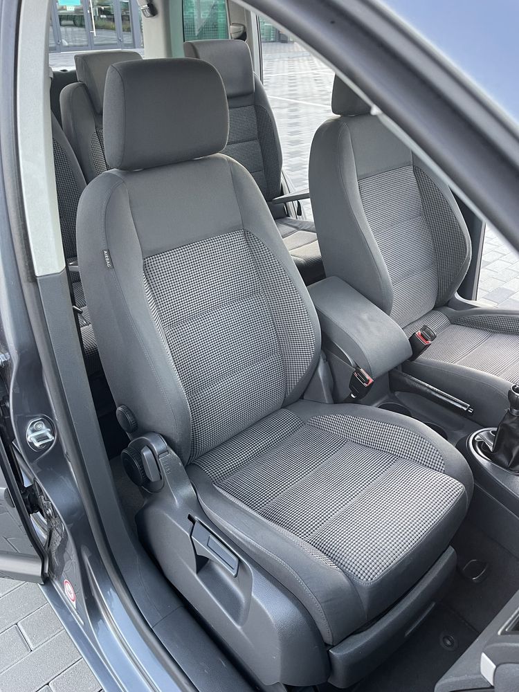 VW Touran 2.0 TDI Maximal