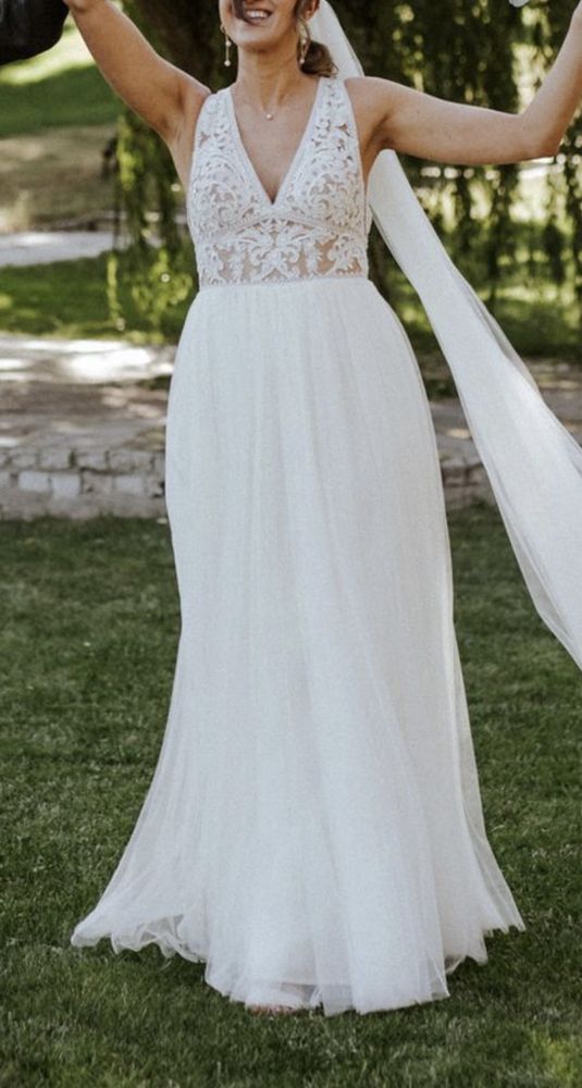 Suknia ślubna z hiszpańskiej marki Pronovias model Espiga