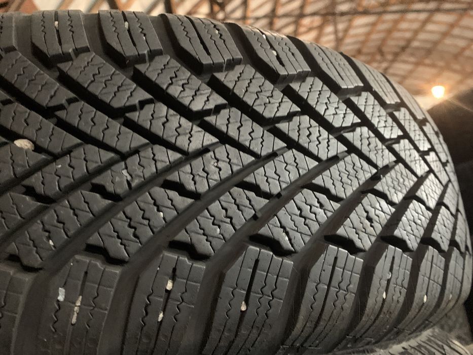 Шини б/у зима 225/50 R17 Continental WinterContact TS860