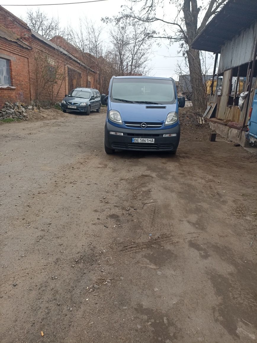Вантажні та пасажирські перевезення по місту та області.
