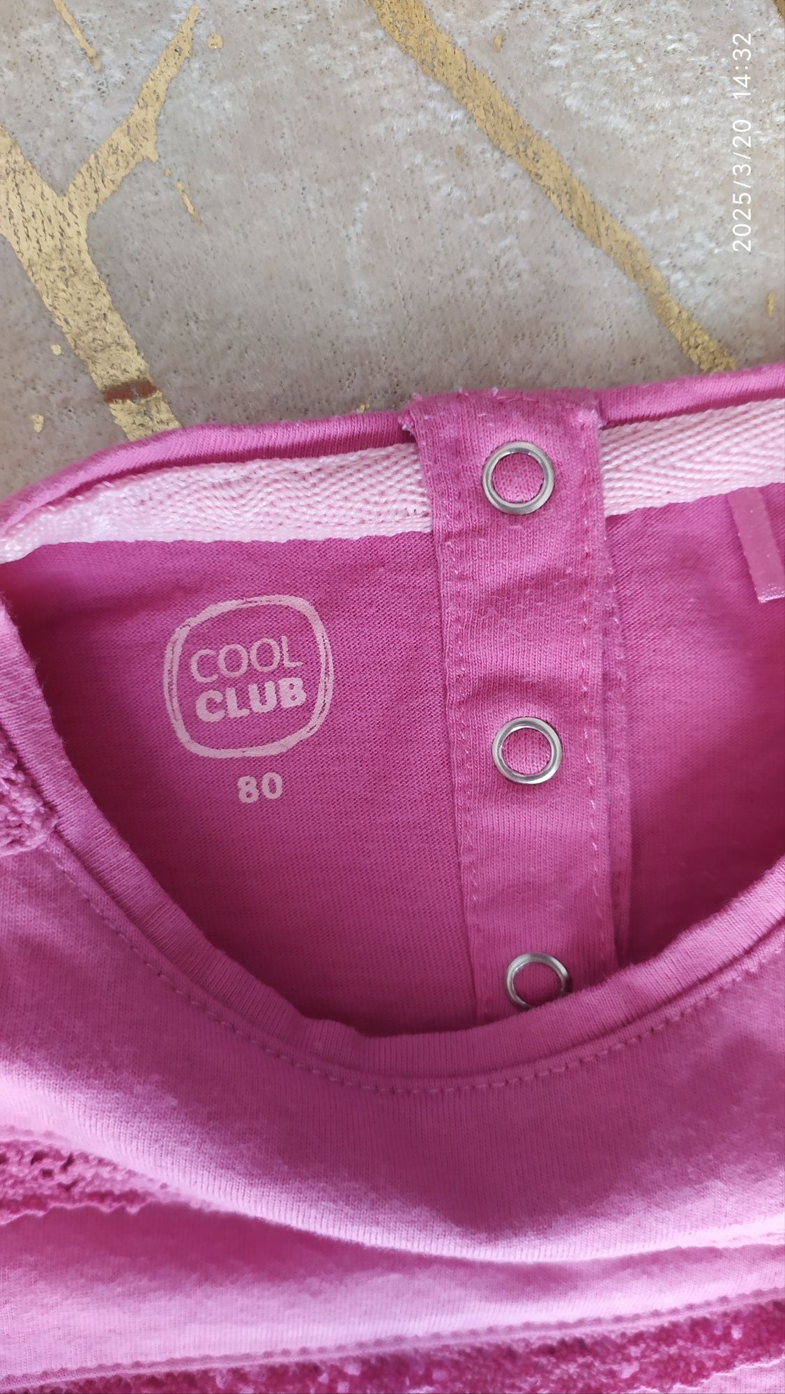 Bluzka różowa z koronkowymi paskami,na długi rękaw, r. 80, Cool Club