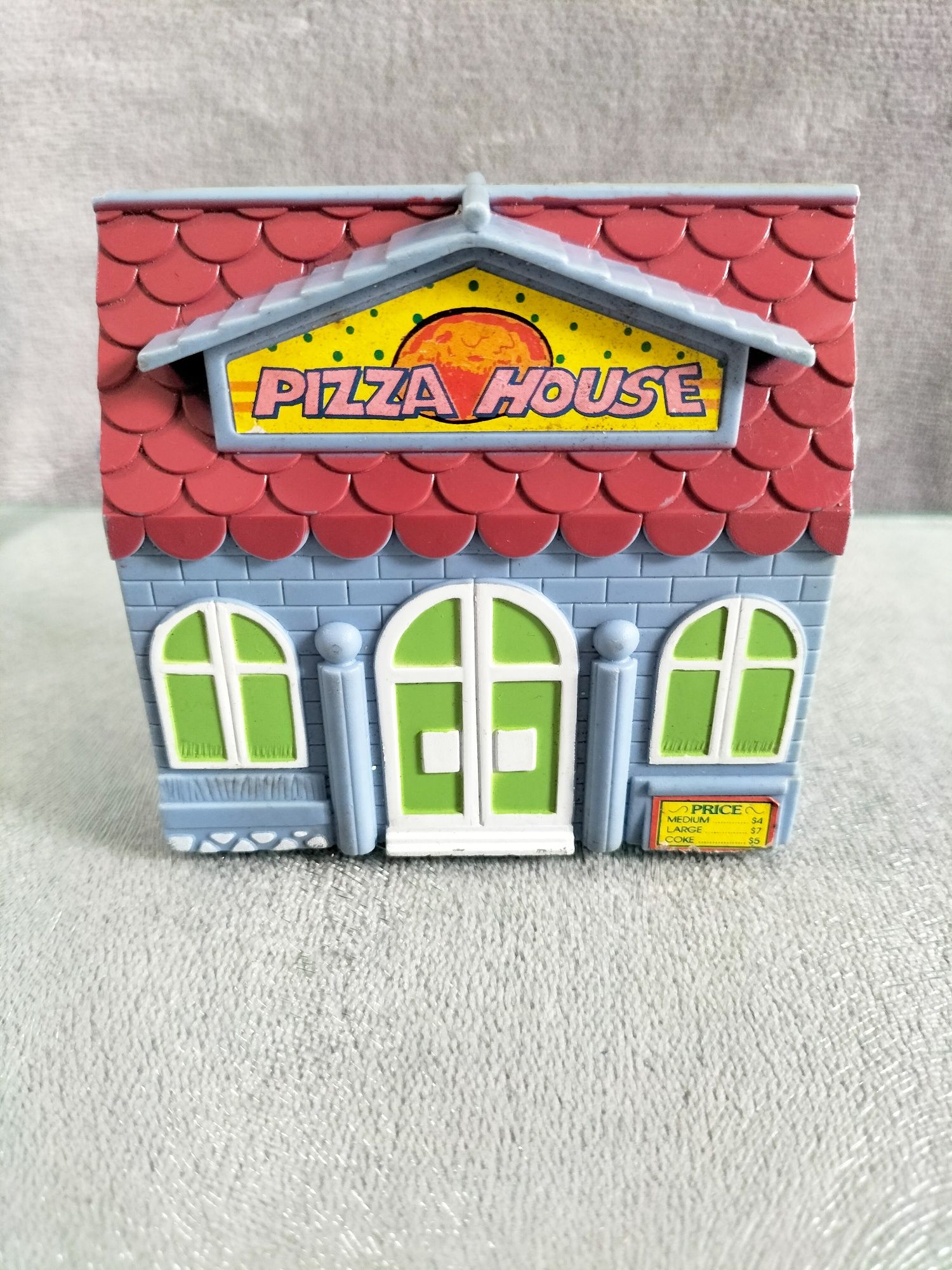 Otwierany domek Pizza House w stylu Polly Pocket lata 90