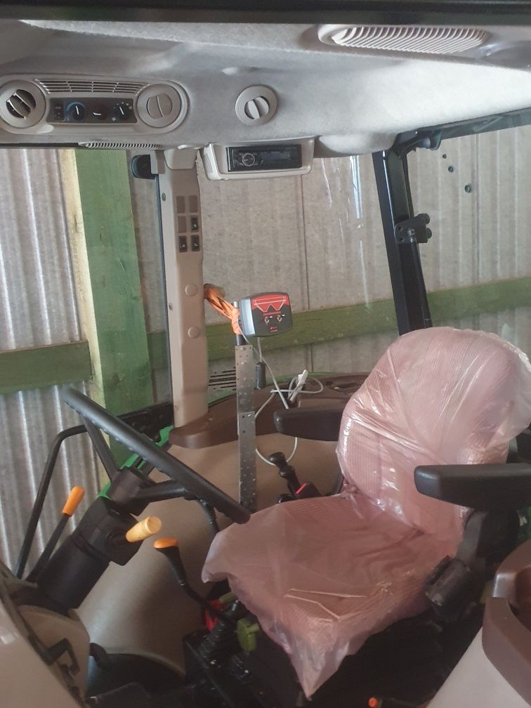 John Deere 5093E