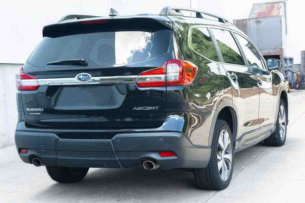 Subaru Ascent Premium 7-Passenger      2020