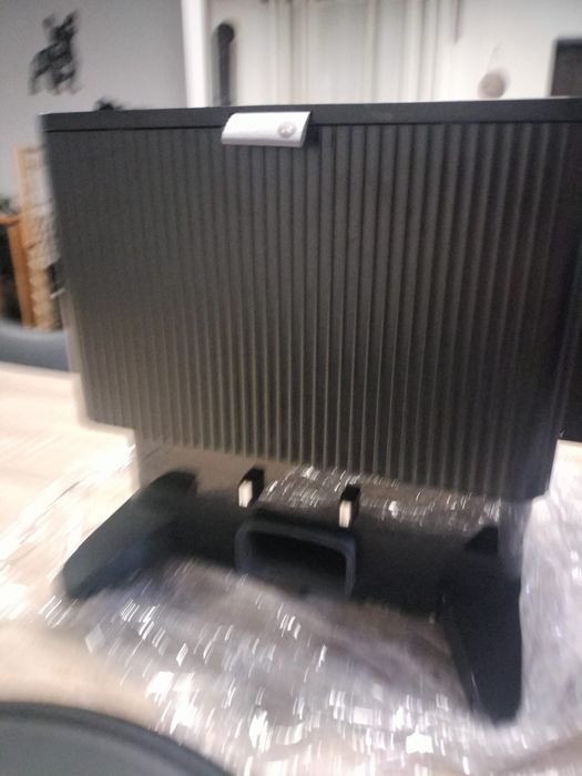 Aspirador robot pouco uso