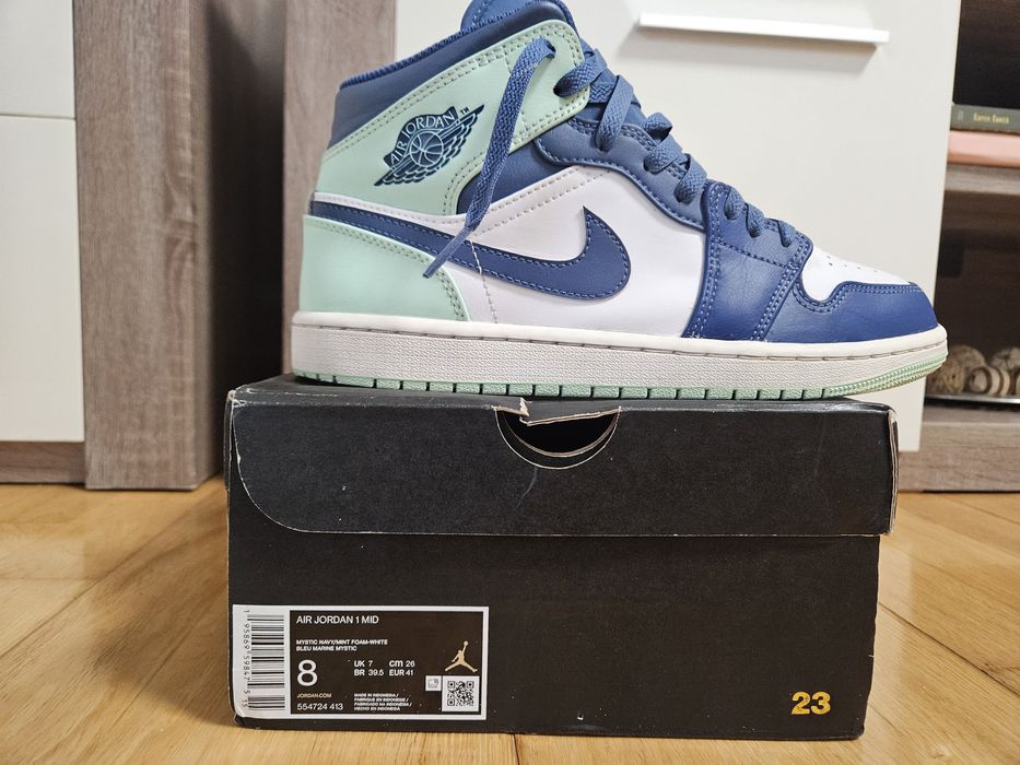 Nike air jordan 1 MID