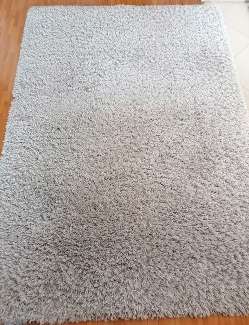 Dywan 130x195 długi włos, bardzo dobry stan, czysty