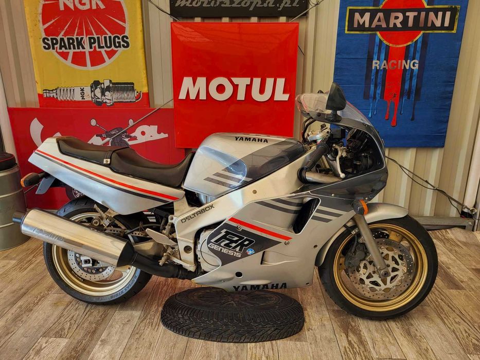 Yamaha FZR 1000Genesis z Niemiec RATY