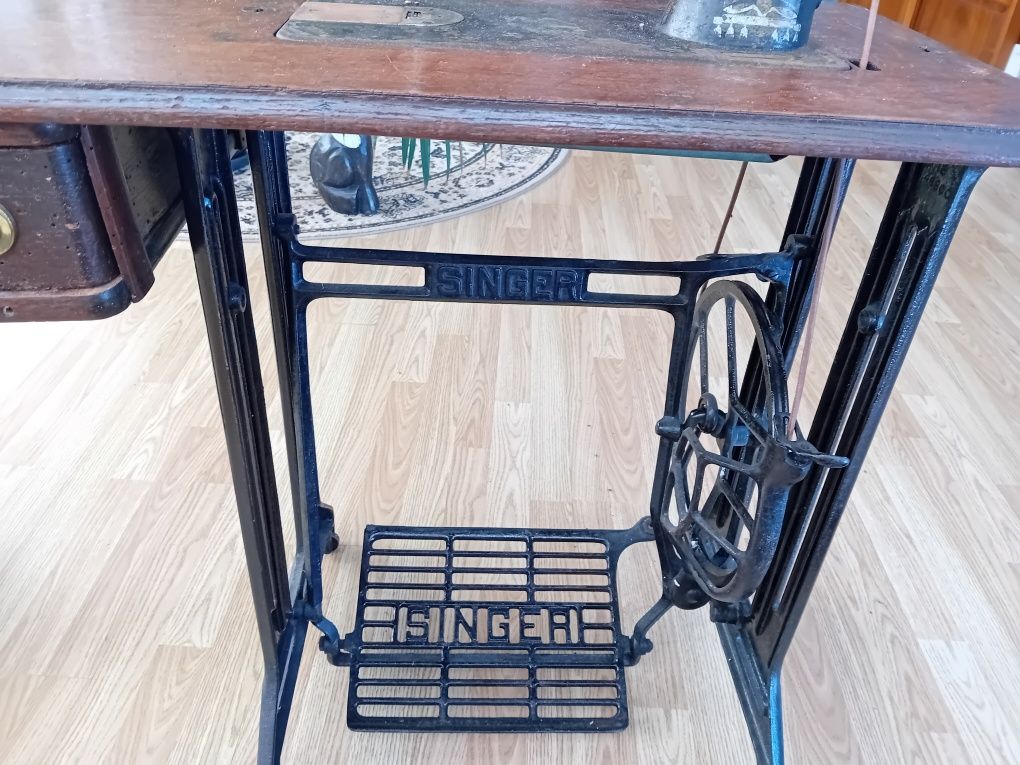 Máquina de costura SINGER