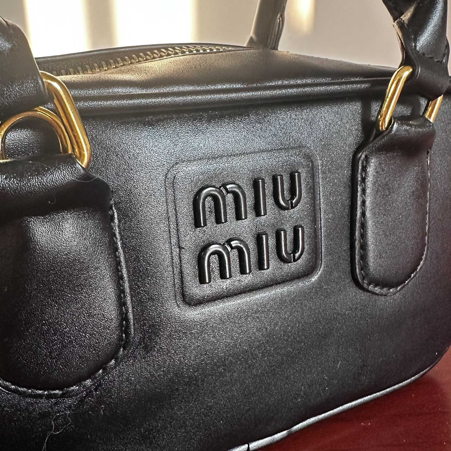 Torebka Miu Miu czarna - must-have sezonu w stylowej odsłonie