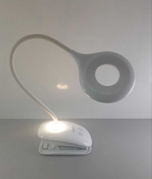 Світлодіодний настільний світильник Luxel TLC-04W