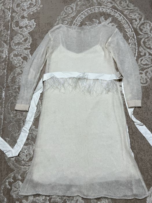 Плаття 40 розмір мохер білого кольору нарядне