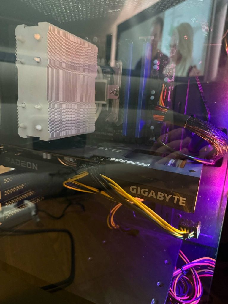 Komputer do gier – i5 7400 / RX 6600 / 16GB RAM / 1TB SSD