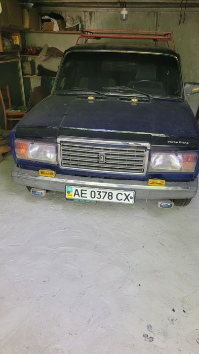 Автомобиль ВАЗ 2104.