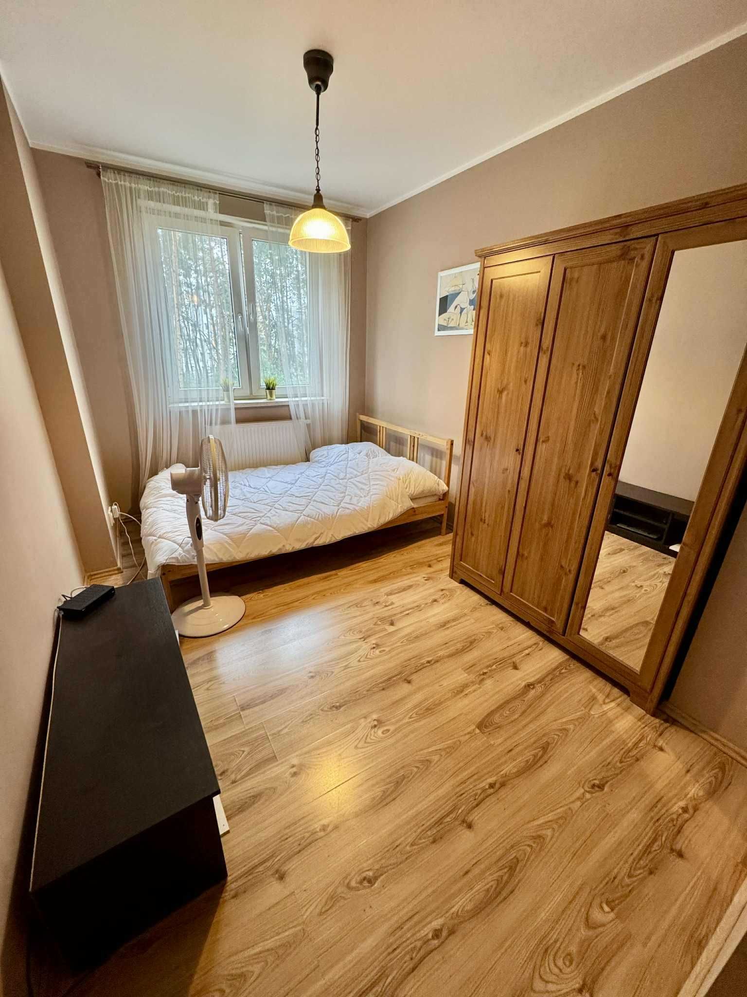 os. Batorego 53m2, balkon na las, bez prowizji od 1.08