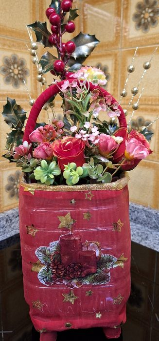 Vaso com flores de Natal