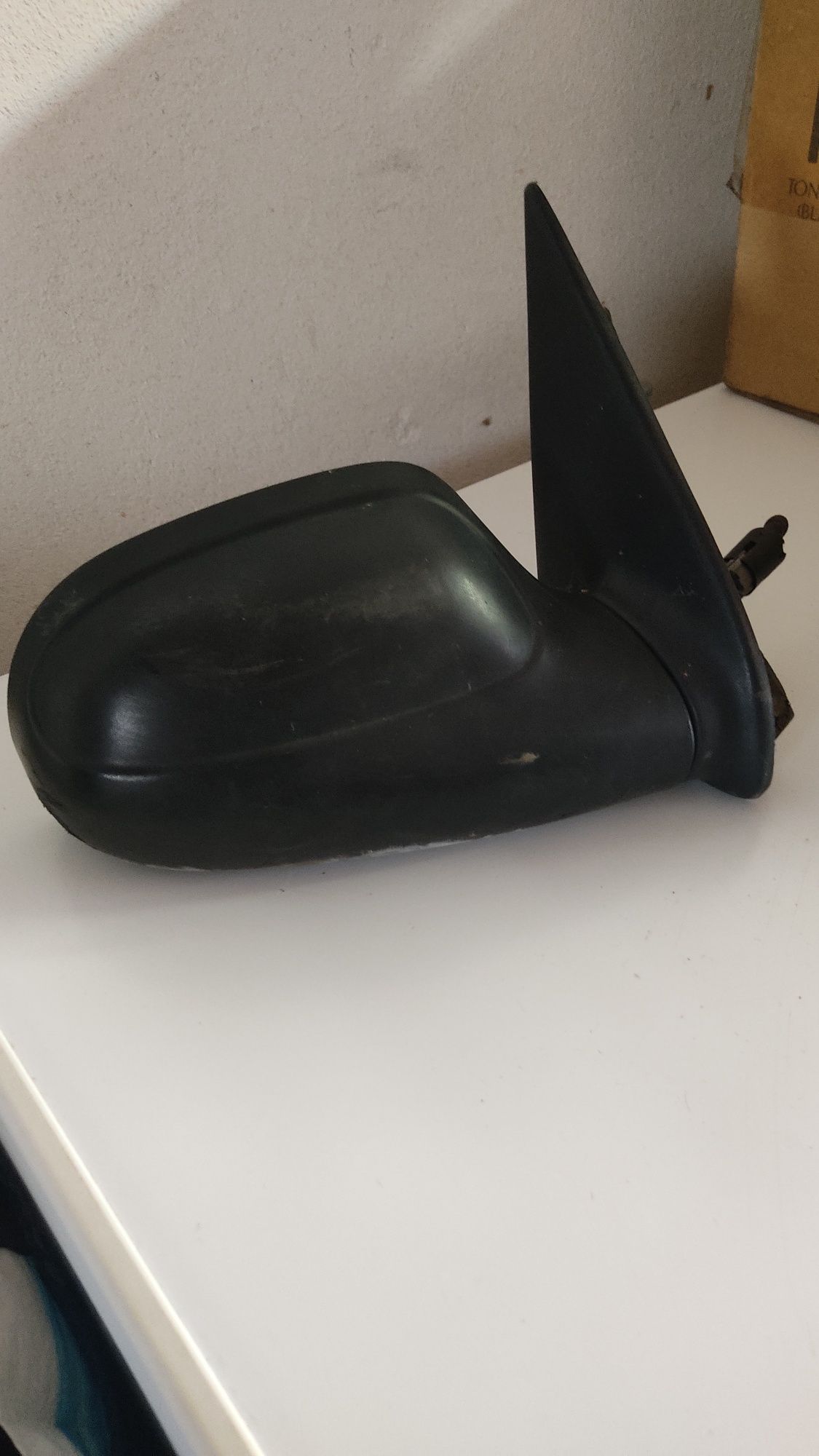 Retrovisor lado passageiro, sem qualquer dano, Citroën saxo 96/99.
