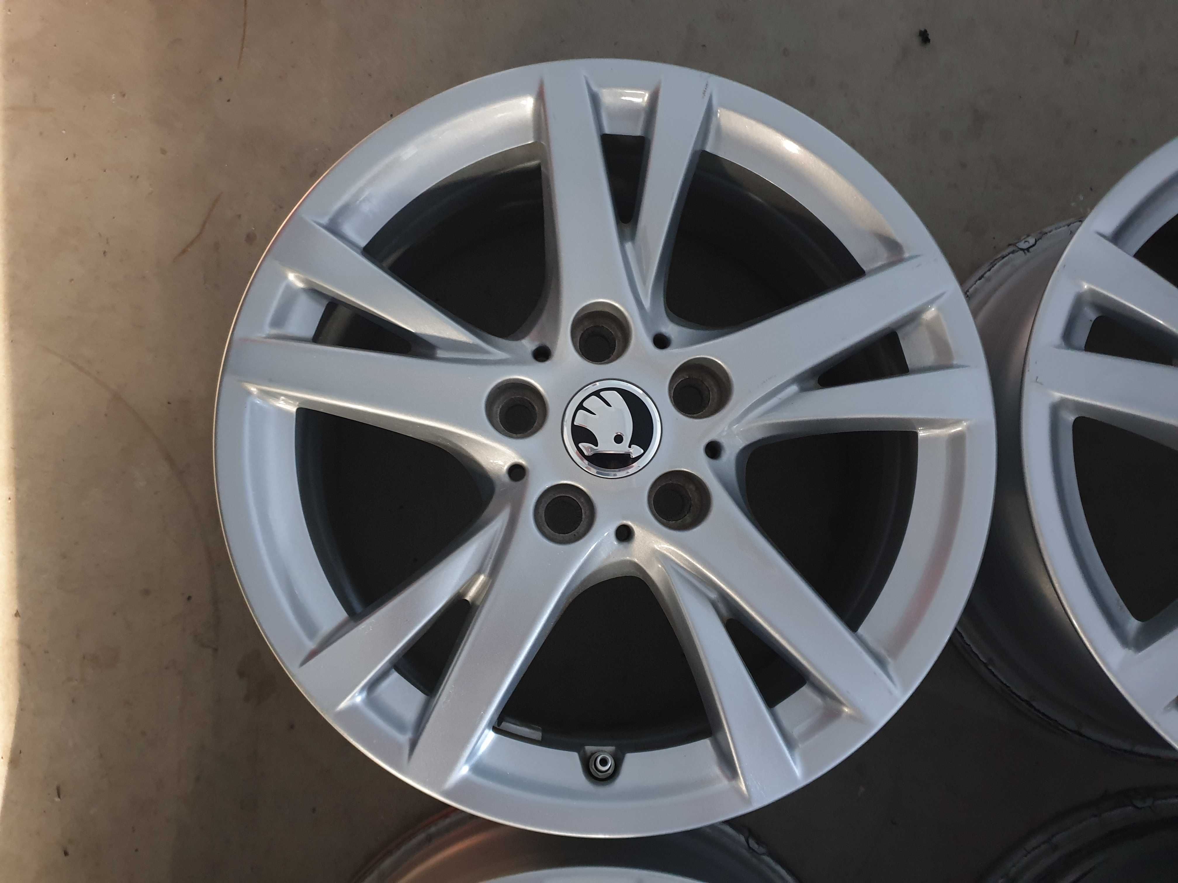 Alufelgi 16" 5x112 Skoda Octavia II FL III IV SuperB Audi a3 a4 Seat