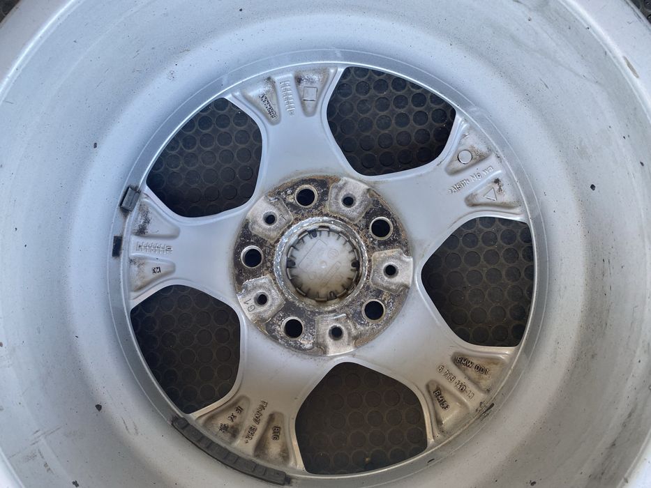 Продам диски 5.120R17