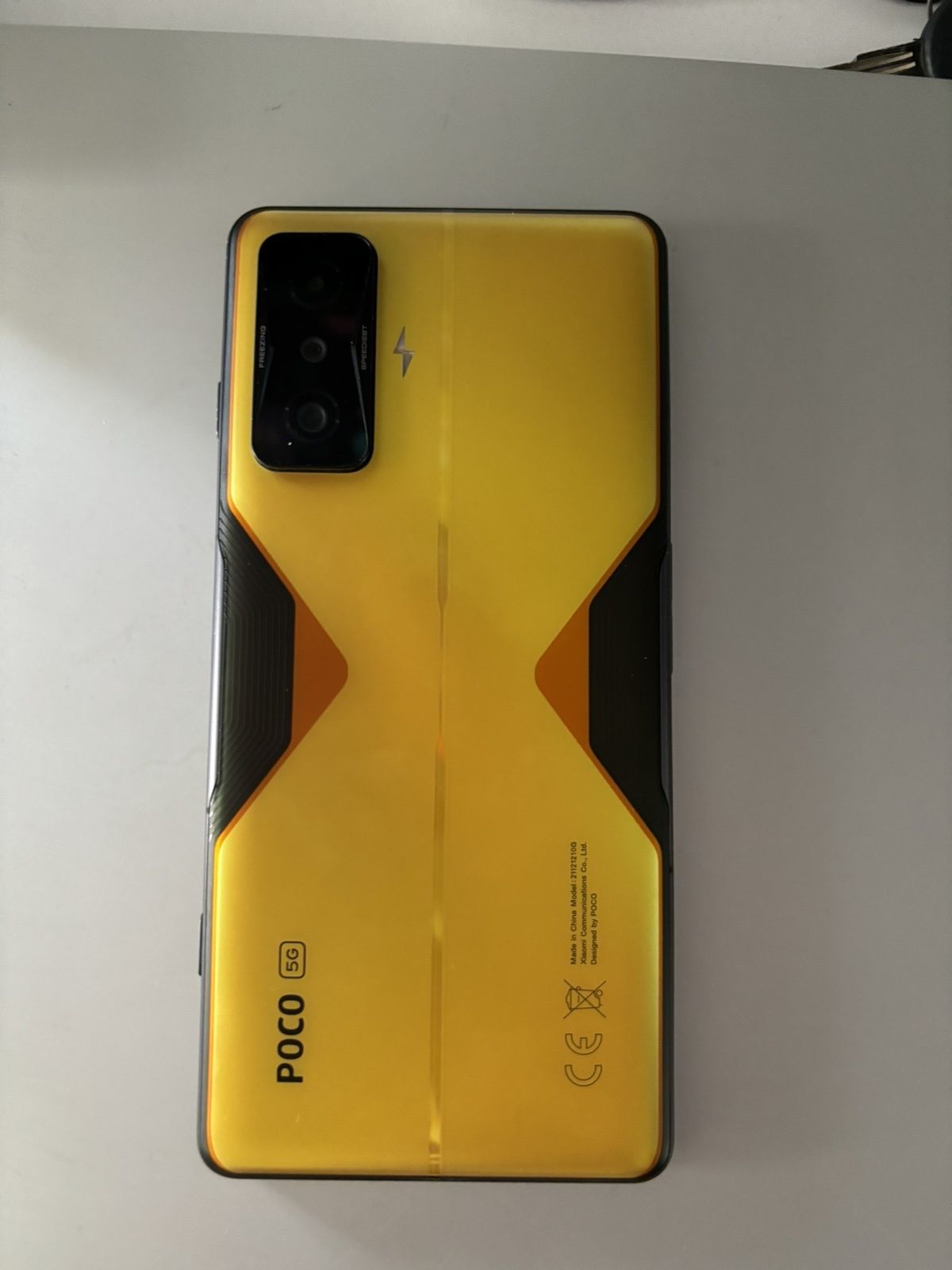 Poco f4 gt yellow 8/128