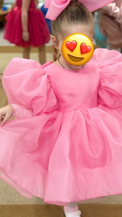 Дитяча святкова сукня