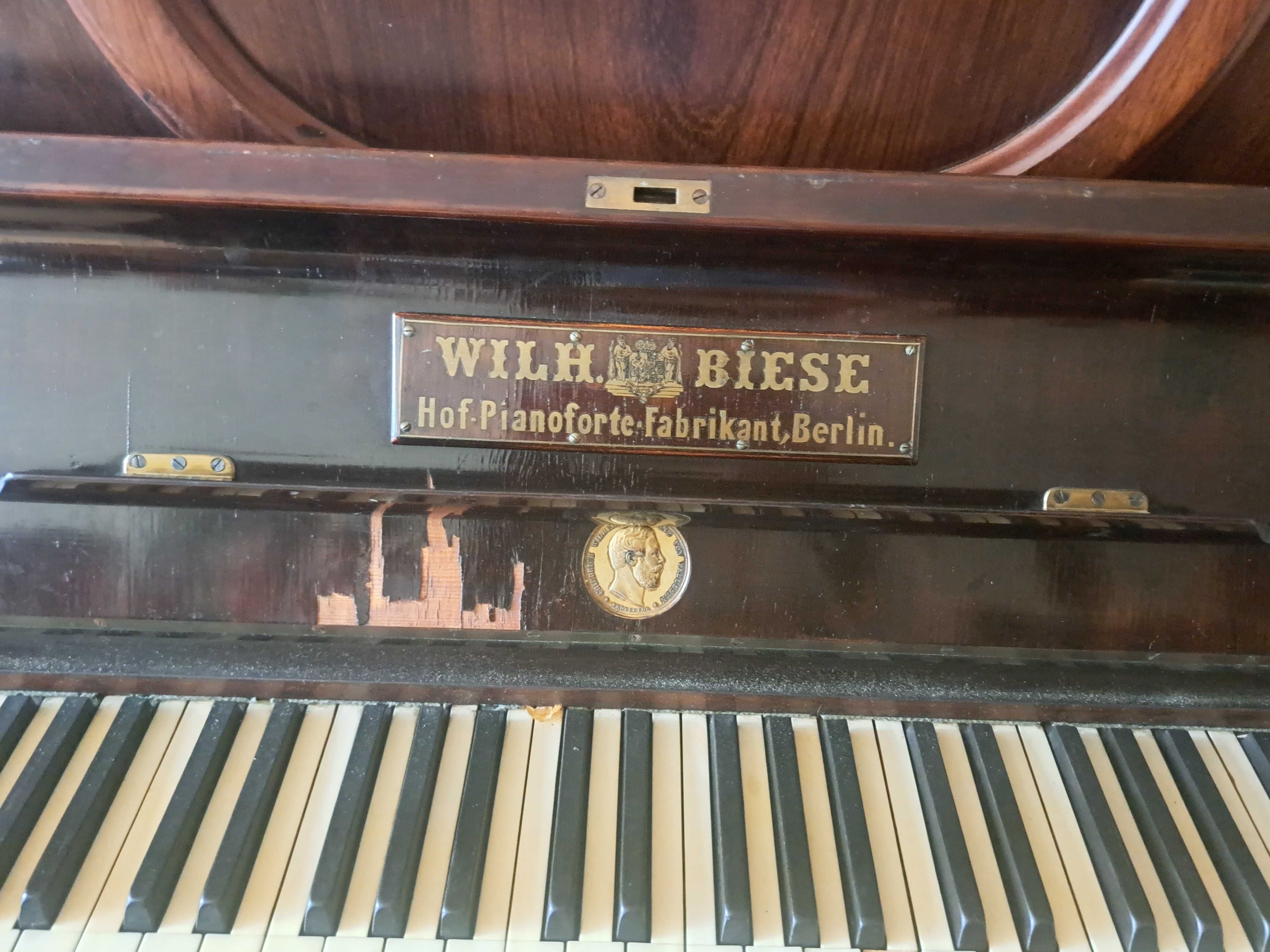 Pianino drewniane