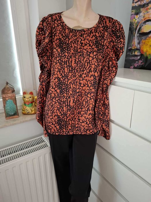 46 terracotta brązowa bluzka z długim rękawem animal print panterka