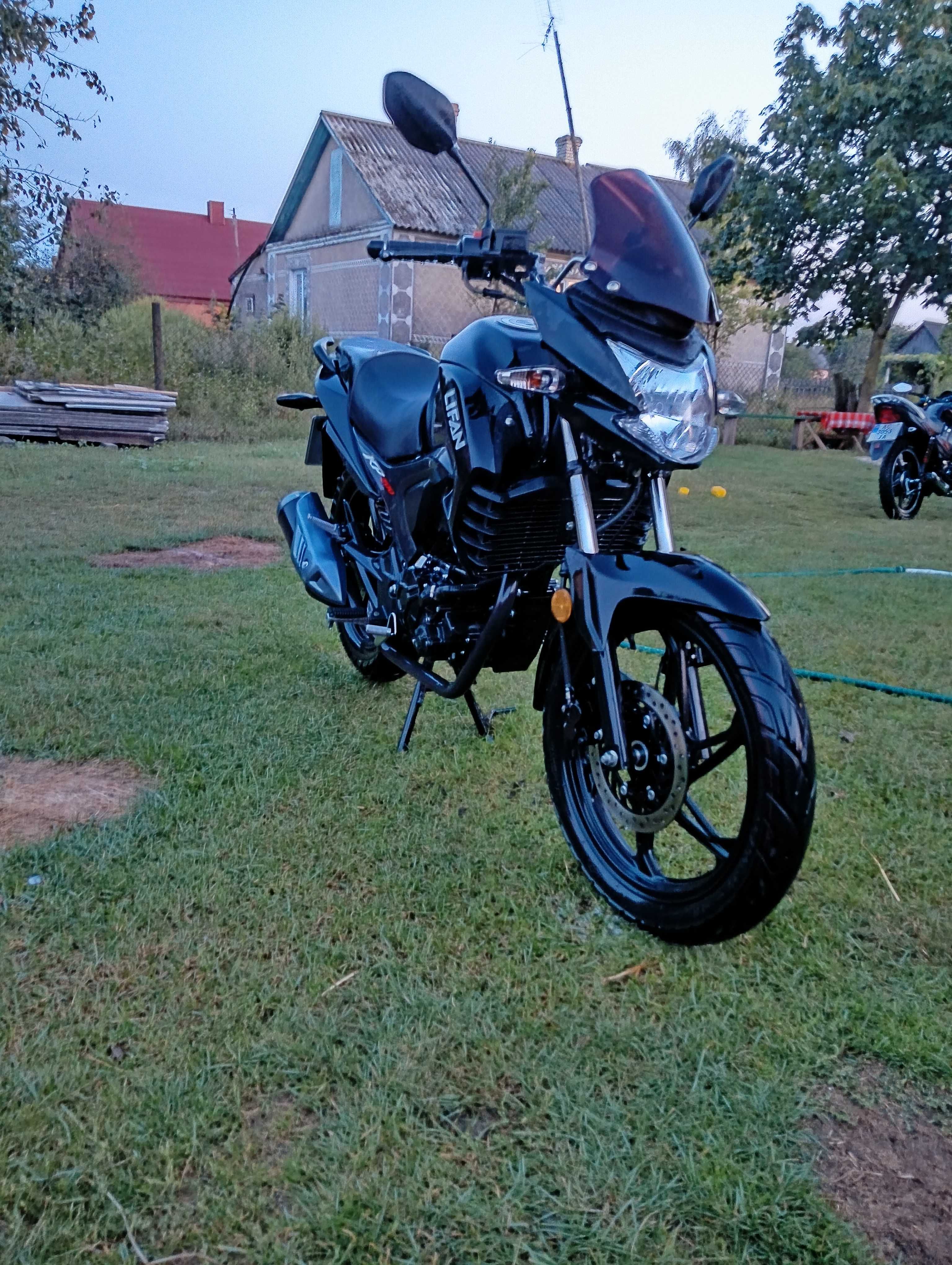 Продам мотоцикл lifan
