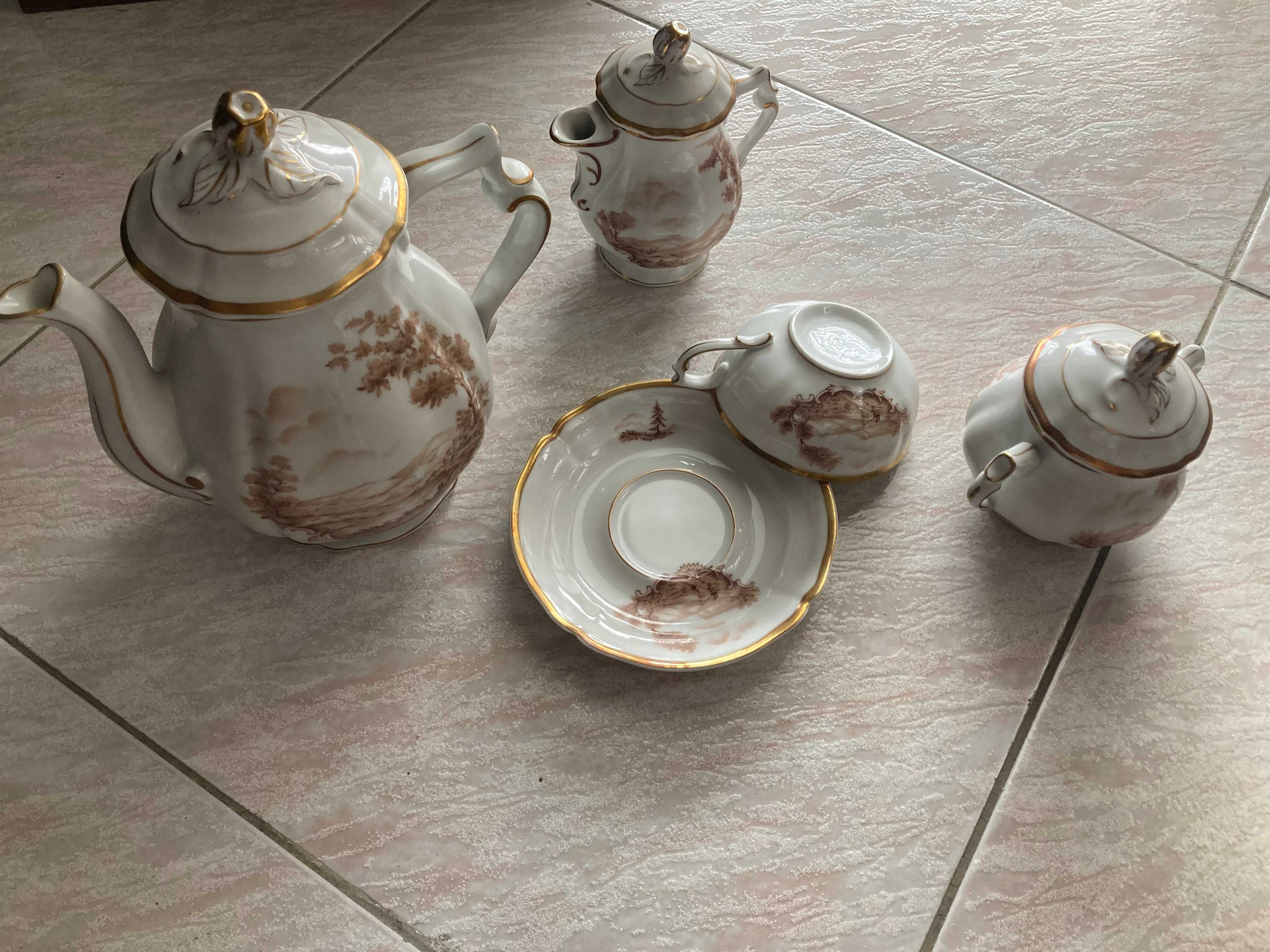 Serviço de chá em porcelana 27 peças